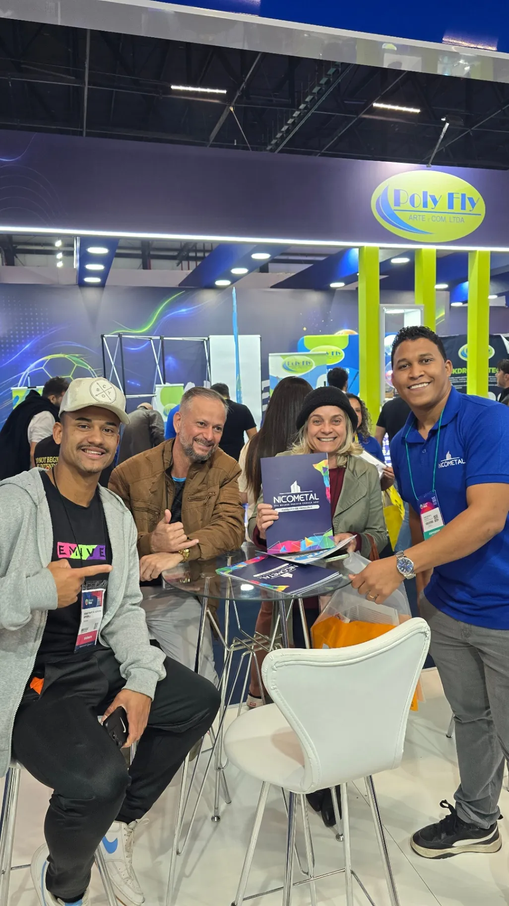 Reencontro com clientes de longa data no estande NICOMETAL