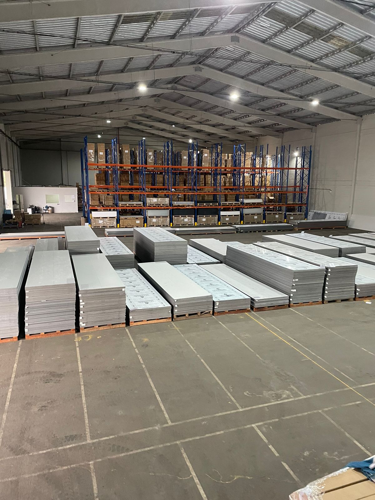 Chapas ACM em estoque